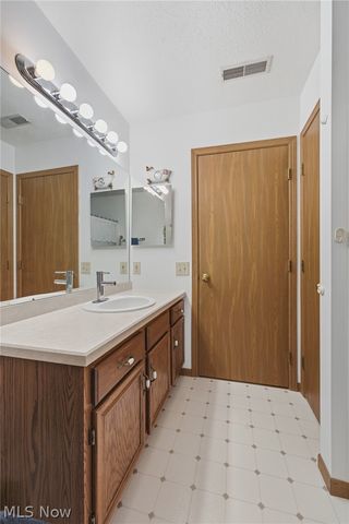 7757 Brittanney Drive, North Canton, OH 44720