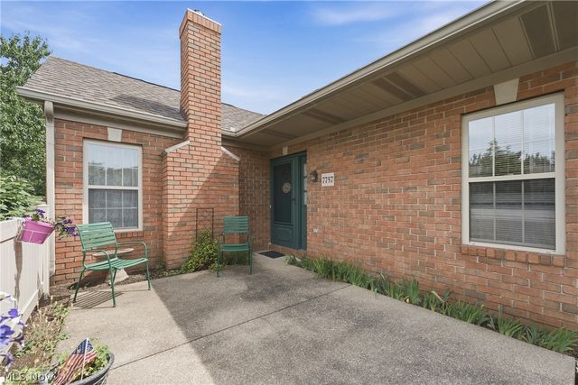 7757 Brittanney Drive, North Canton, OH 44720