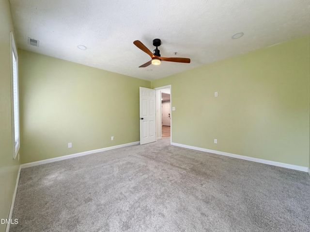 392 Bubble Creek Court 9, Fayetteville, NC 28311