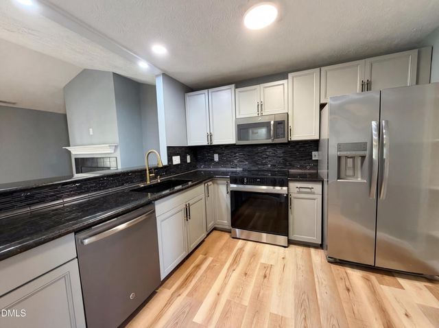 392 Bubble Creek Court 9, Fayetteville, NC 28311