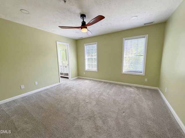 392 Bubble Creek Court 9, Fayetteville, NC 28311