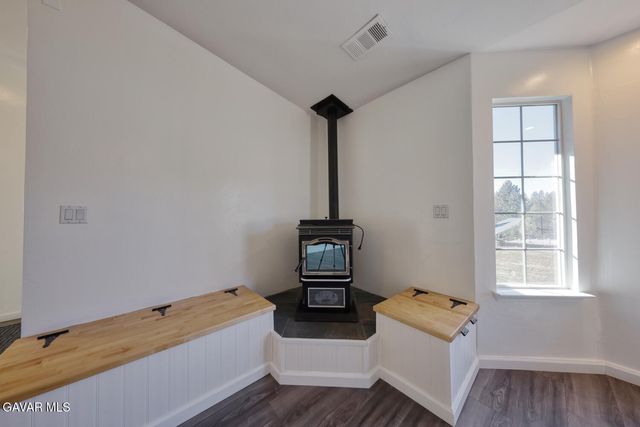 26801 Cabriolet Court, Tehachapi, CA 93561