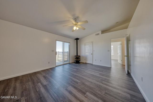 26801 Cabriolet Court, Tehachapi, CA 93561