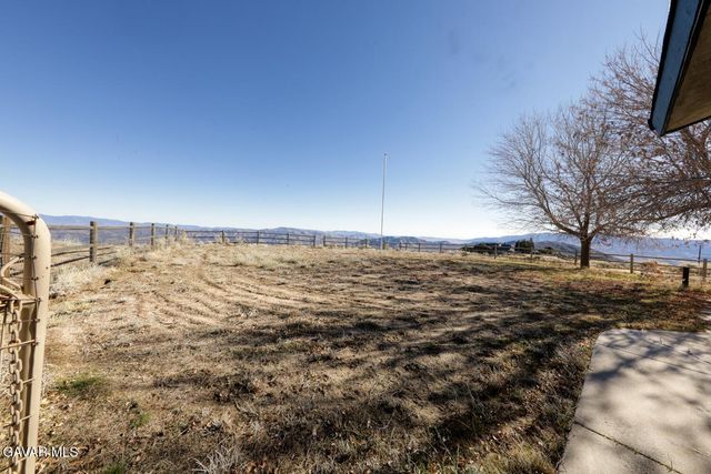26801 Cabriolet Court, Tehachapi, CA 93561