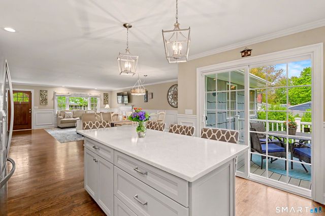 125 Pepperidge Circle, Fairfield, CT 06824