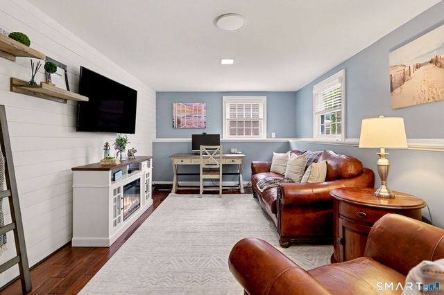 125 Pepperidge Circle, Fairfield, CT 06824