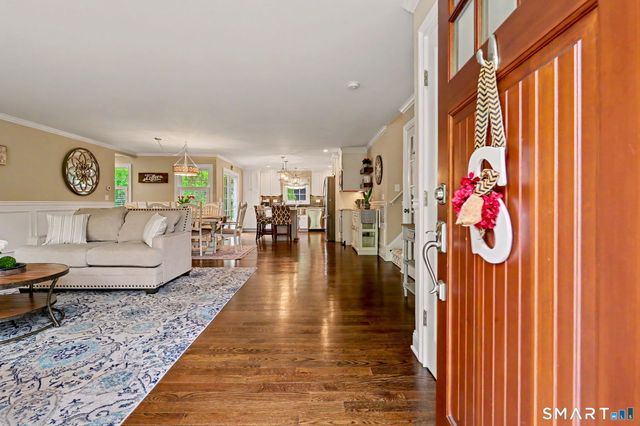 125 Pepperidge Circle, Fairfield, CT 06824