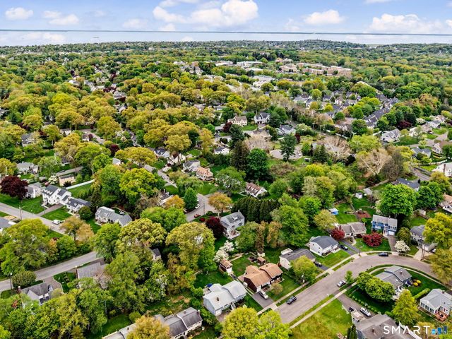 125 Pepperidge Circle, Fairfield, CT 06824