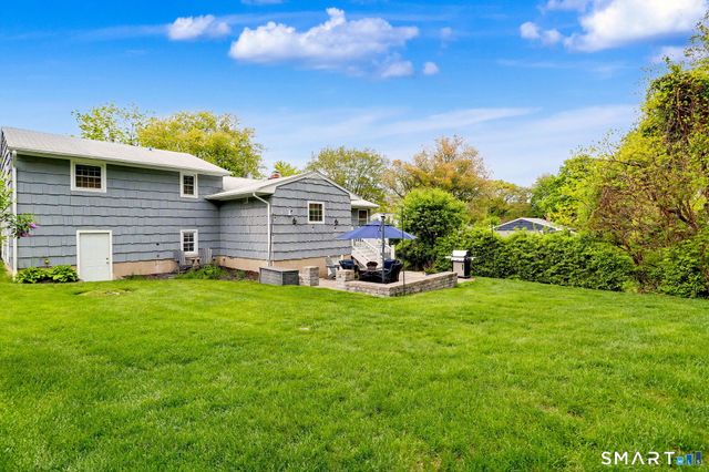 125 Pepperidge Circle, Fairfield, CT 06824