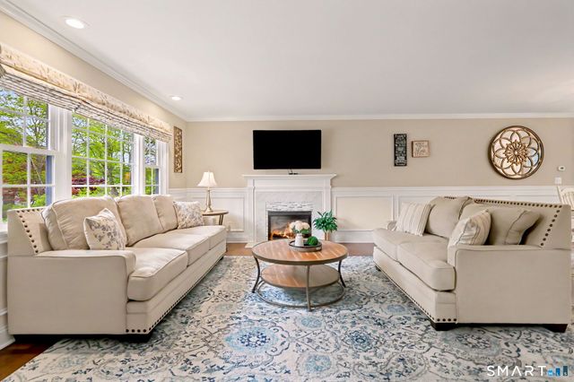 125 Pepperidge Circle, Fairfield, CT 06824