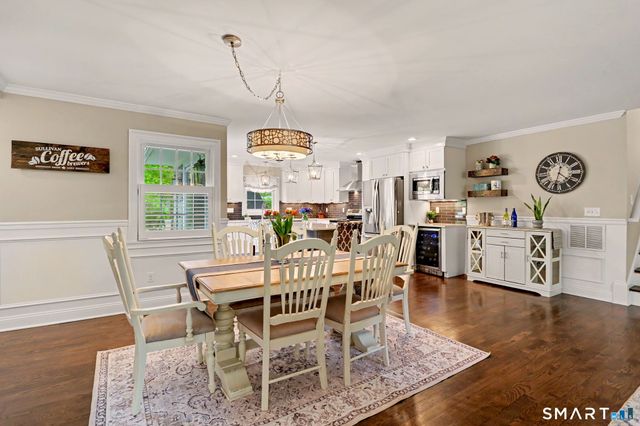 125 Pepperidge Circle, Fairfield, CT 06824