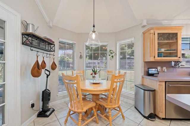 1618 Hyde Park Boulevard, Cleburne, TX 76033