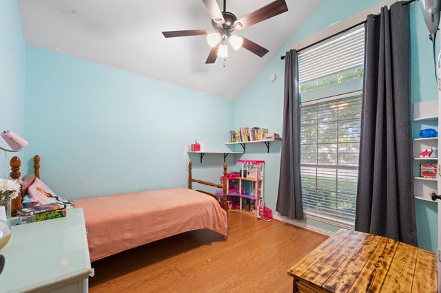 1618 Hyde Park Boulevard, Cleburne, TX 76033