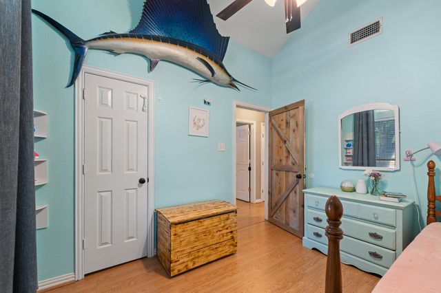 1618 Hyde Park Boulevard, Cleburne, TX 76033