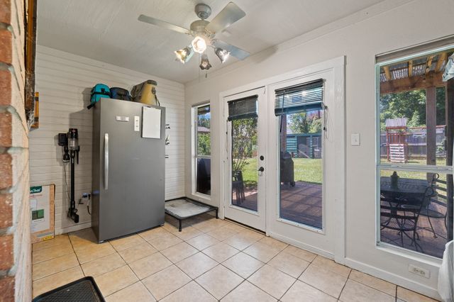 1618 Hyde Park Boulevard, Cleburne, TX 76033