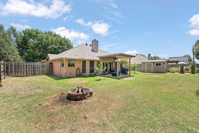 1618 Hyde Park Boulevard, Cleburne, TX 76033