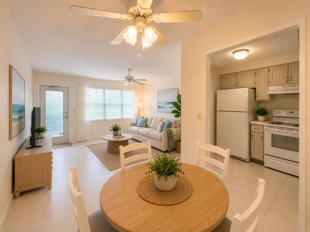 116 Windsor F, West Palm Beach, FL 33417