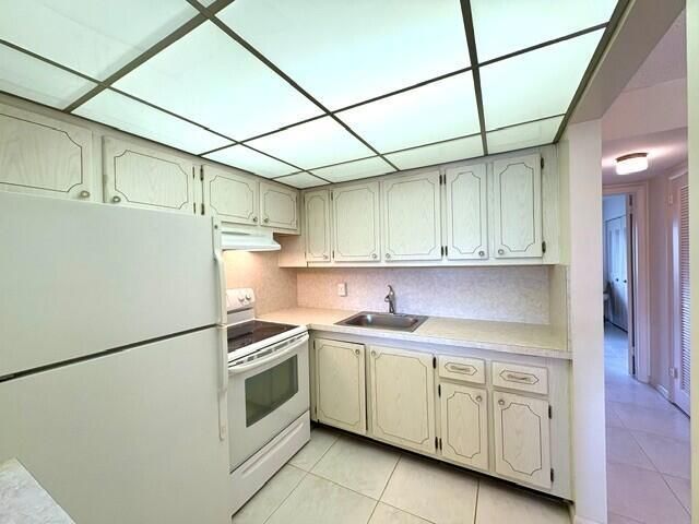 116 Windsor F, West Palm Beach, FL 33417