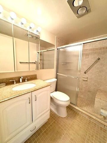 116 Windsor F, West Palm Beach, FL 33417