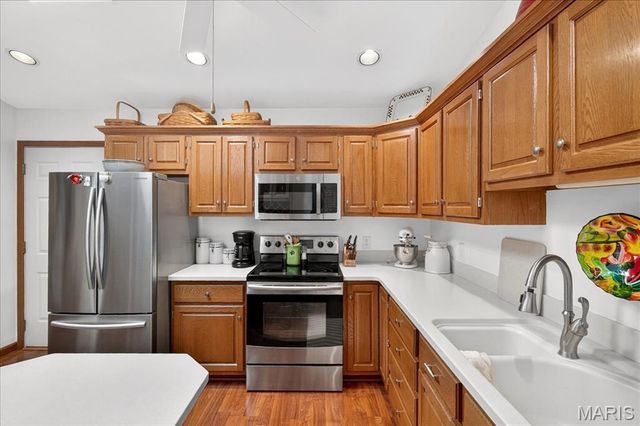 313 Hickory Bend, Belleville, IL 62223