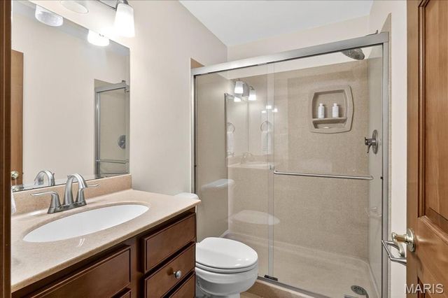 313 Hickory Bend, Belleville, IL 62223