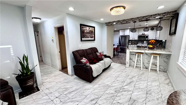 895 Midway Avenue, Decatur, AR 72722