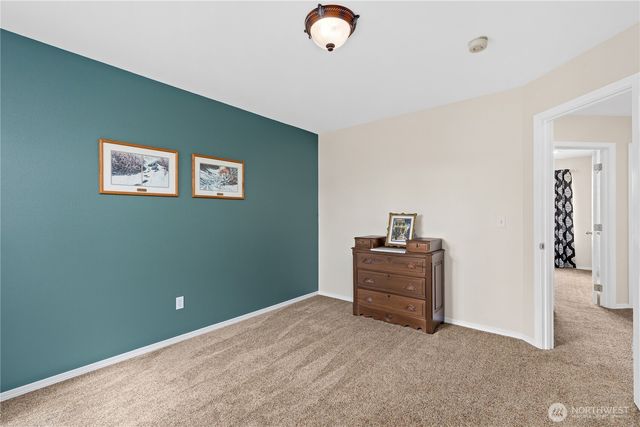 10019 SE 244th Court, Kent, WA 98030