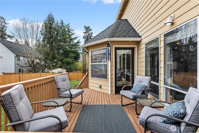 10019 SE 244th Court, Kent, WA 98030