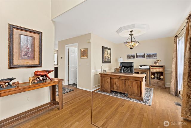 10019 SE 244th Court, Kent, WA 98030