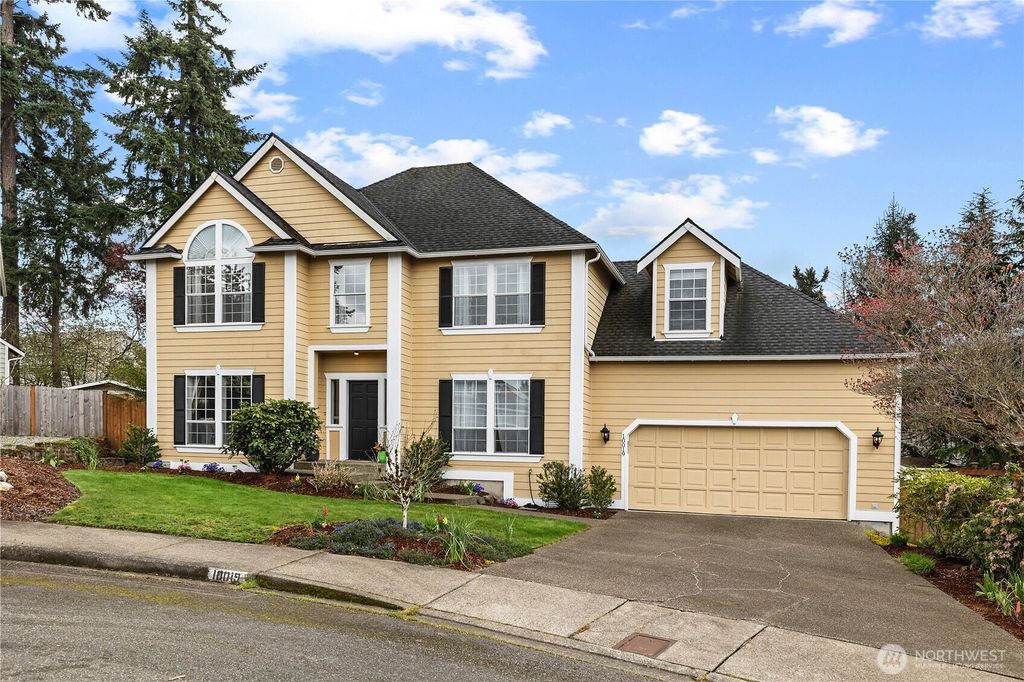 10019 SE 244th Court, Kent, WA 98030