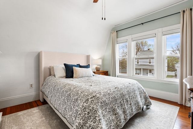 11 Draper Rd, Framingham, MA 01702