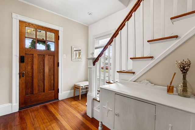 11 Draper Rd, Framingham, MA 01702