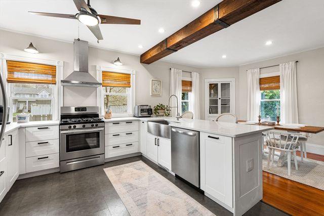 11 Draper Rd, Framingham, MA 01702