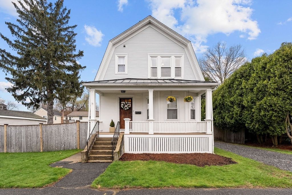 11 Draper Rd, Framingham, MA 01702