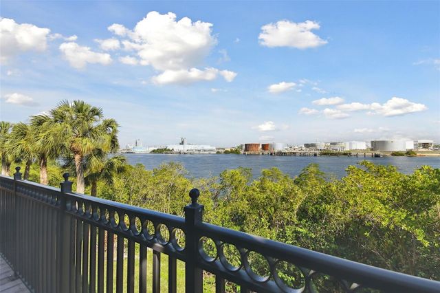 1464 HARBOUR WALK ROAD, Tampa, FL 33602