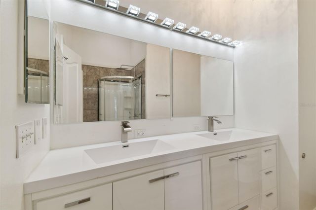 1464 HARBOUR WALK ROAD, Tampa, FL 33602