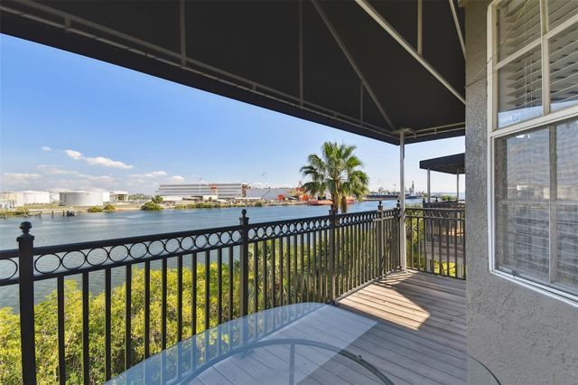 1464 HARBOUR WALK ROAD, Tampa, FL 33602