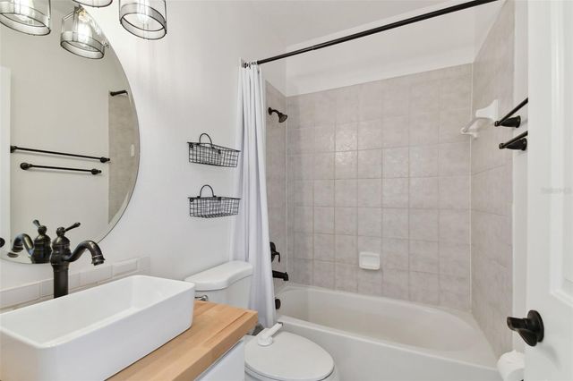 1464 HARBOUR WALK ROAD, Tampa, FL 33602