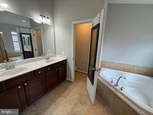 6808 FLOUR MILL CT, Columbia, MD 21044