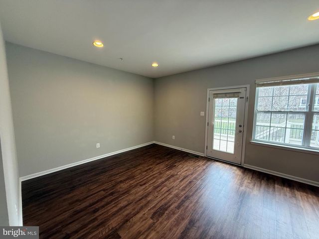 6808 FLOUR MILL CT, Columbia, MD 21044