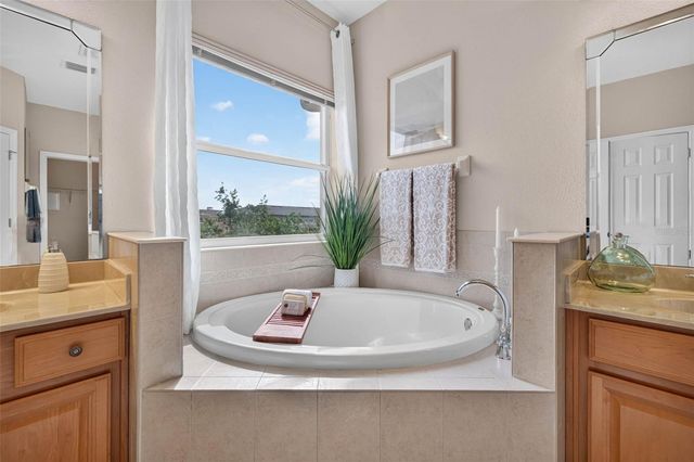 7172 ISLAMORADA CIRCLE, Seminole, FL 33777