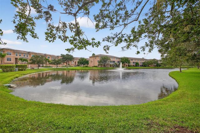 7172 ISLAMORADA CIRCLE, Seminole, FL 33777