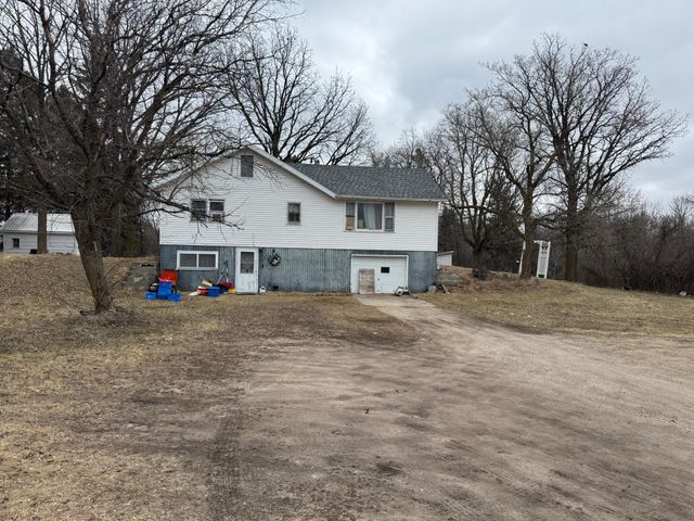 1316 Jefferson Street N, Wadena, MN 56482