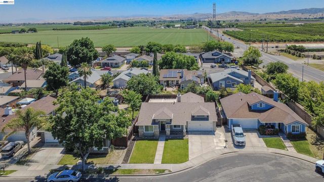 4538 Ford Ct, Brentwood, CA 94513