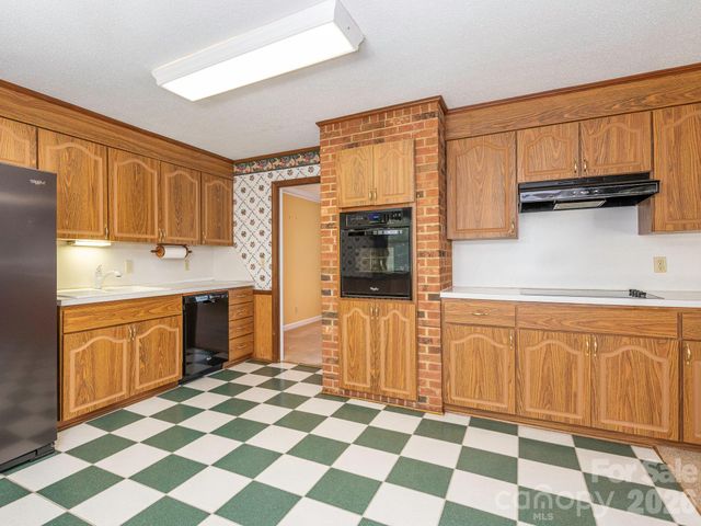 104 Allen Street, Belmont, NC 28012