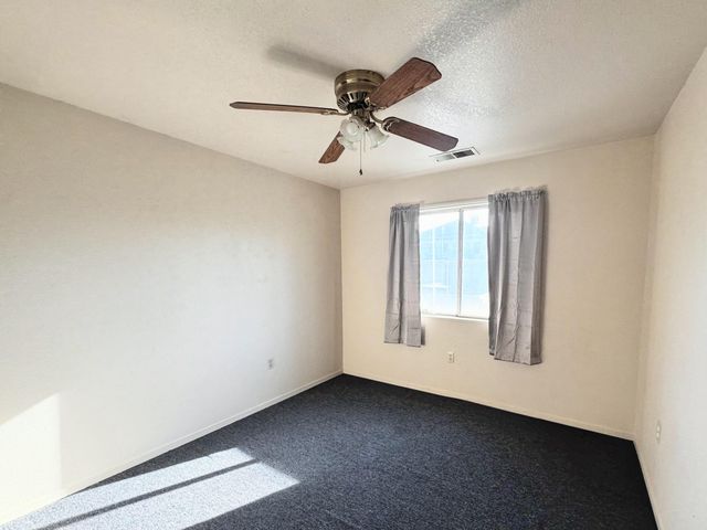 253 W Belleview Avenue, Porterville, CA 93257