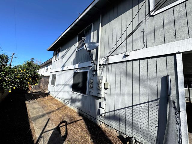 253 W Belleview Avenue, Porterville, CA 93257