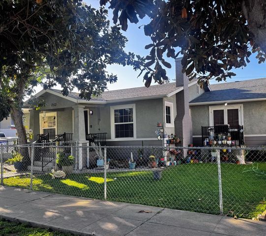 253 W Belleview Avenue, Porterville, CA 93257