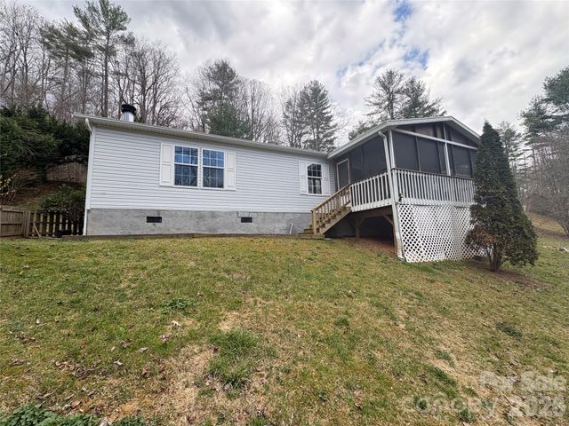 6 Shady Creek Lane, Leicester, NC 28748