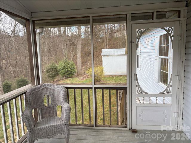 6 Shady Creek Lane, Leicester, NC 28748